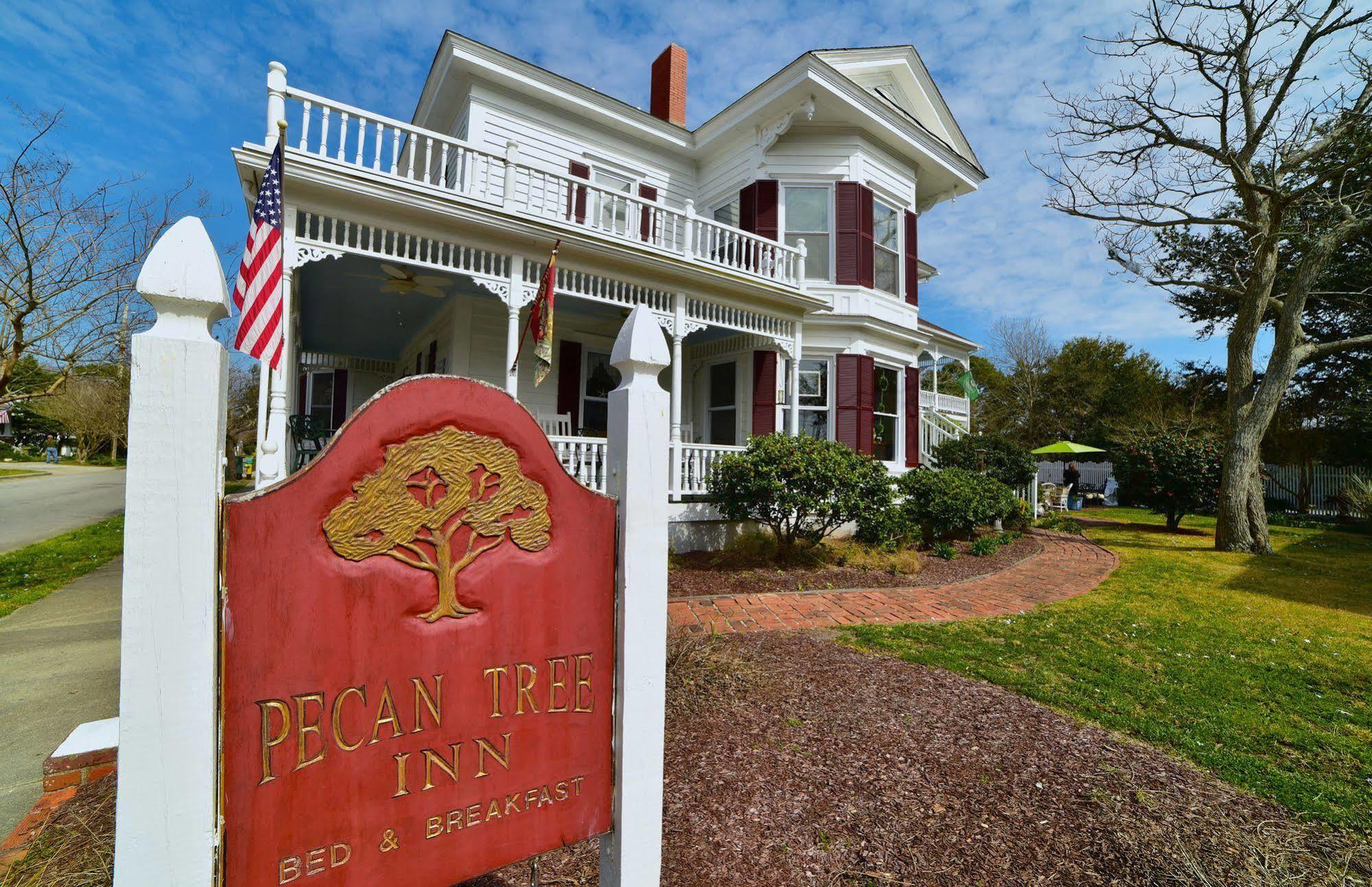 Pecan Tree Inn Beaufort Exteriör bild